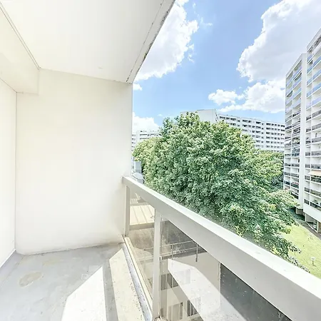 114 - Renove De Luxe Pour 4 Personnes Apartment